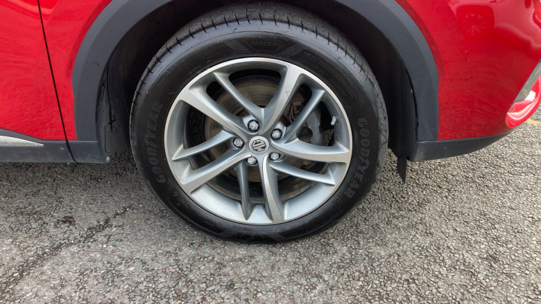 MG Hs 1.5 T-GDI Exclusive 5dr DCT Petrol Hatchback